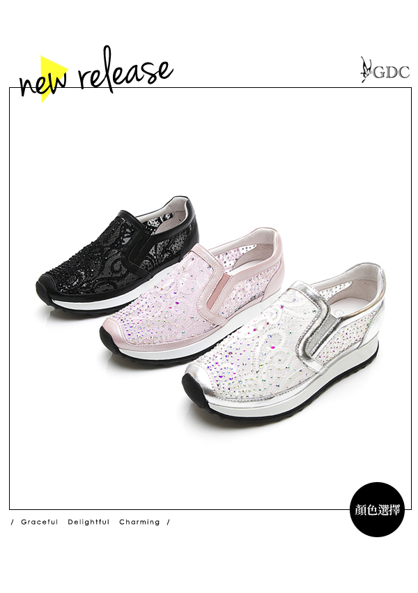 GDC-極Q!軟底簍空網紗透氣水鑽舒適休閒鞋-黑色