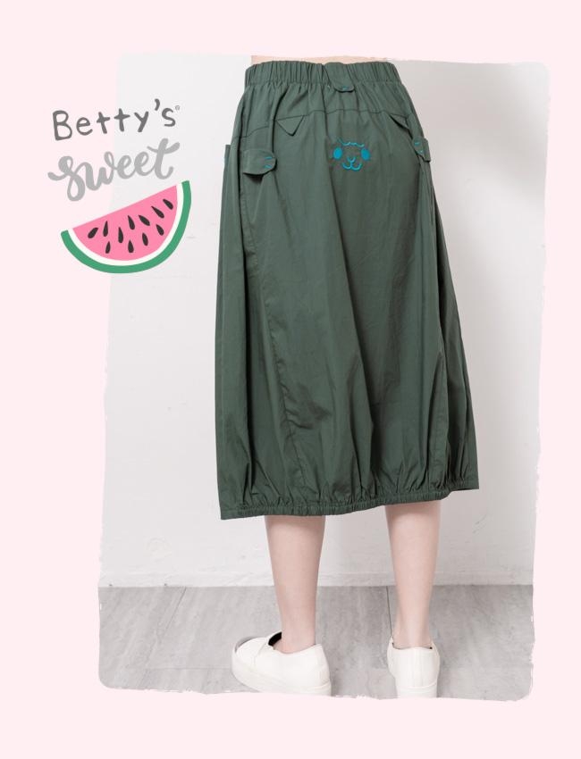 betty’s貝蒂思　素色大口袋背繡小貝羊寬裙(綠色)