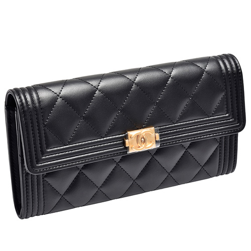 CHANEL BOY系列小香金屬霧金釦造型壓邊滑面小牛皮暗釦長夾(黑色)