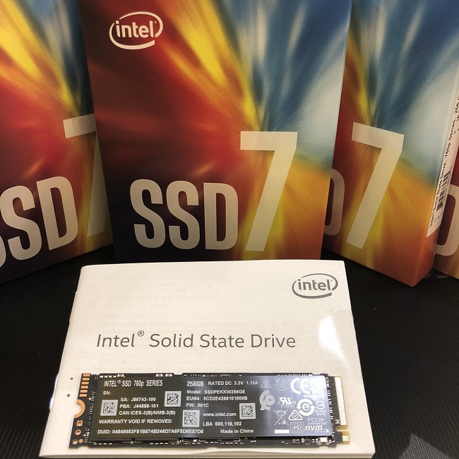 Intel 英特爾 760p 256GB M.2 2280 PCIe 固態硬碟