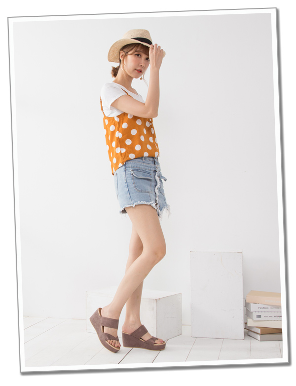 JMS-簡約休閒寬帶夾腳楔型涼拖鞋-棕色