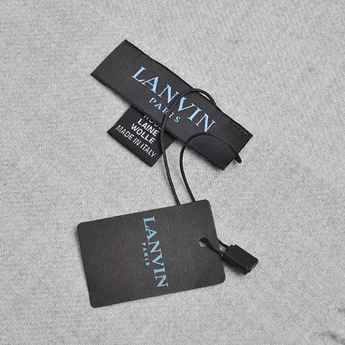 LANVIN 義大利製品牌字母LOGO刺 繡高質感羊毛圍巾(淺灰色)