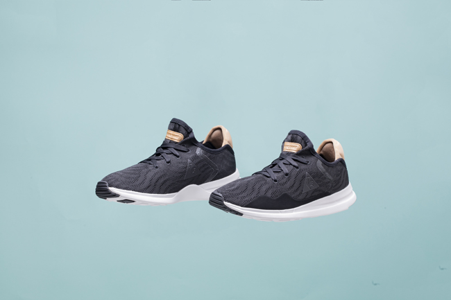 le coq sportif Solas W Metallic 運動鞋 女-黑