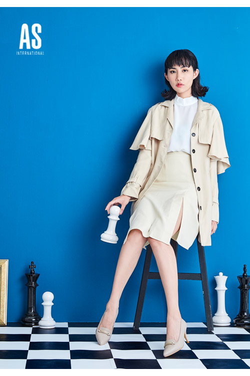 高跟鞋 AS 都市典雅馬銜釦羊皮尖頭樂福高跟鞋－米