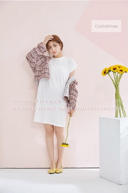 bac愛趣首爾 - 亮眼色尖頭大飾釦平底鞋-淺黃