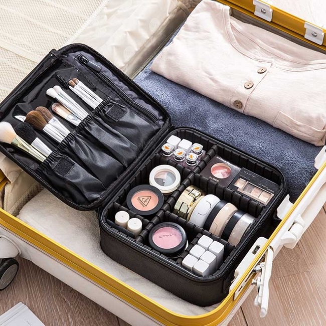 UNIQE豪華多功能隔層分類化妝包 彩妝保養品收納 眼影粉餅刷具唇膏 旅行旅遊 新娘秘書