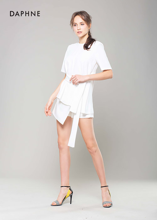 達芙妮DAPHNE 高跟鞋-千鳥格一字拼接繞踝高跟涼鞋-黑