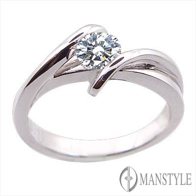 MANSTYLE「有情天地」0.30ct 八心八箭鑽戒