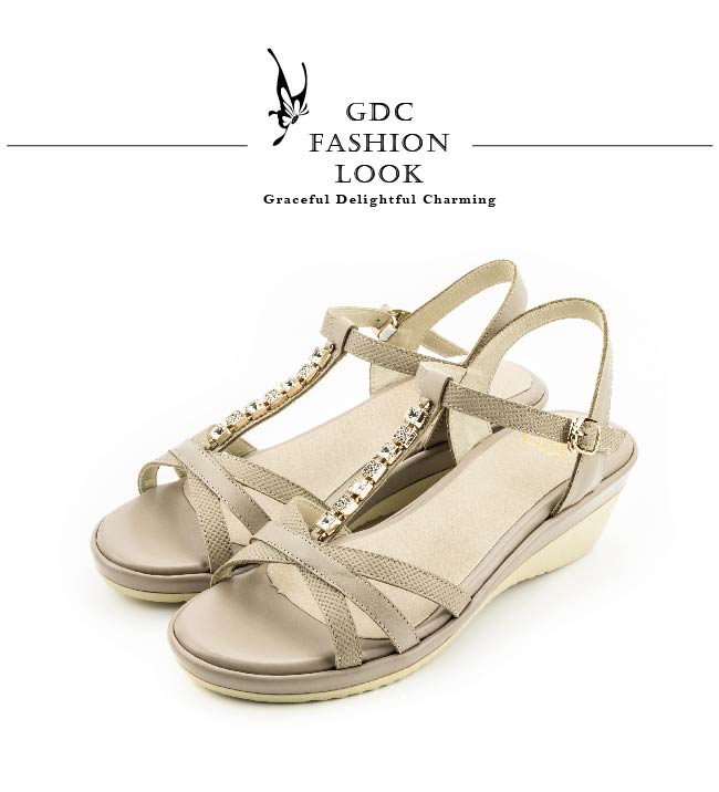 GDC-低調奢華水鑽真皮素色涼鞋-可可色