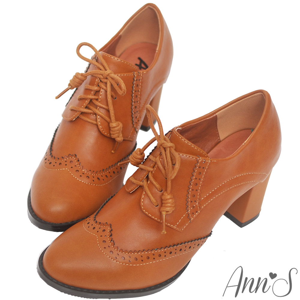 Ann’S英倫甜心-綁帶牛津雕花粗跟踝靴-棕 product image 1
