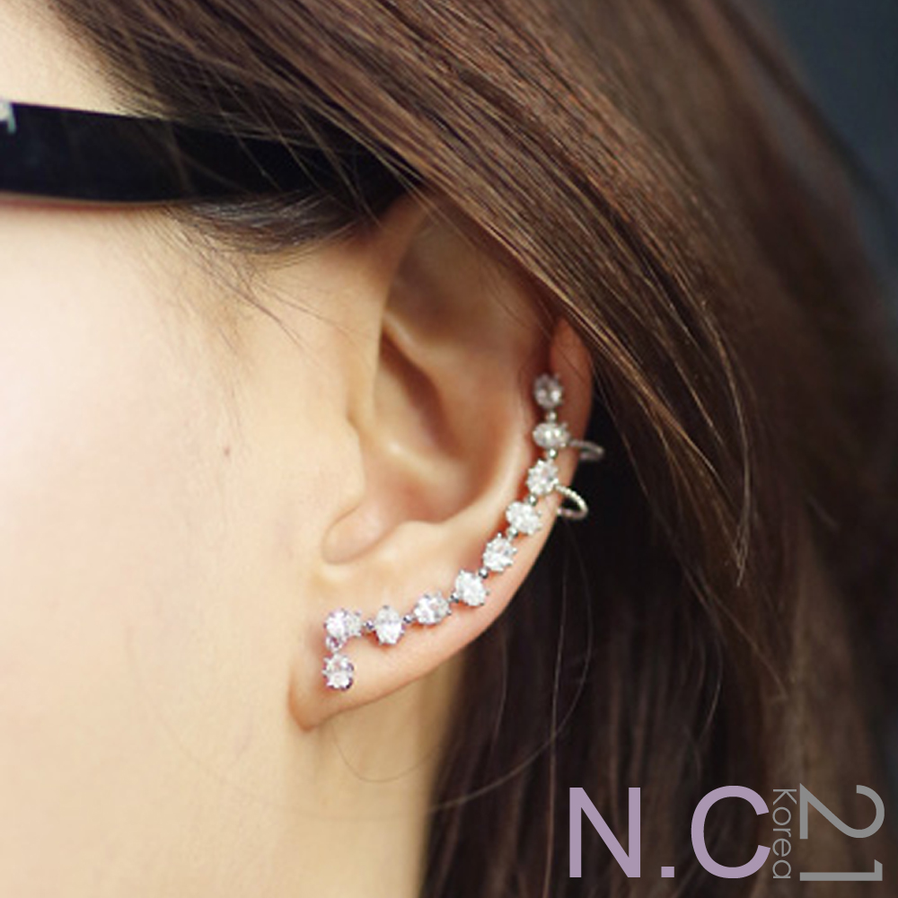 N.C21-水鑽鍊條耳骨夾式耳環 (共二色)