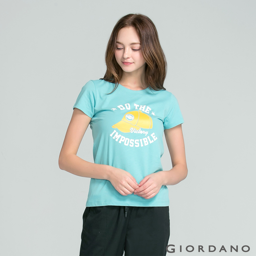 GIORDANO 女裝純棉潮流印花休閒短袖TEE- 42 新清水藍