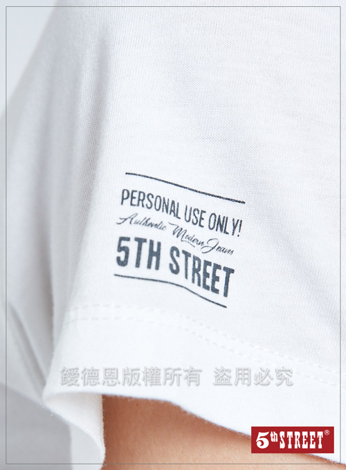 5th STREET 美式印字短袖T恤-女-米白色