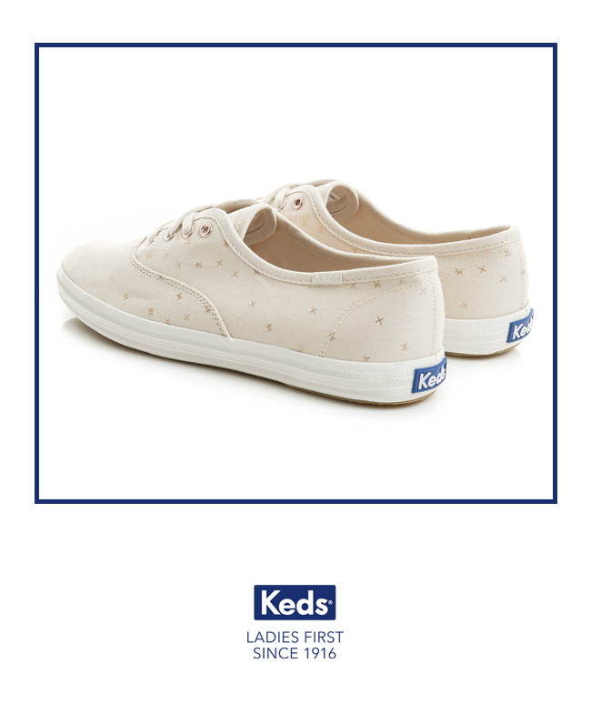 Keds CHAMPION 燙金圖騰綁帶休閒鞋-奶油白