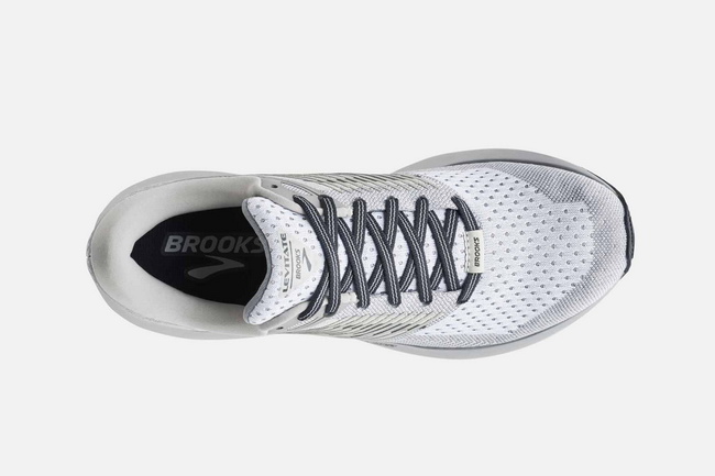 BROOKS 女 Levitate(1202581B131)