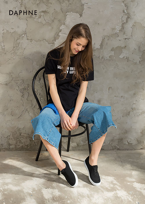 達芙妮DAPHNE 休閒鞋-縷空編織繫帶休閒鞋-黑