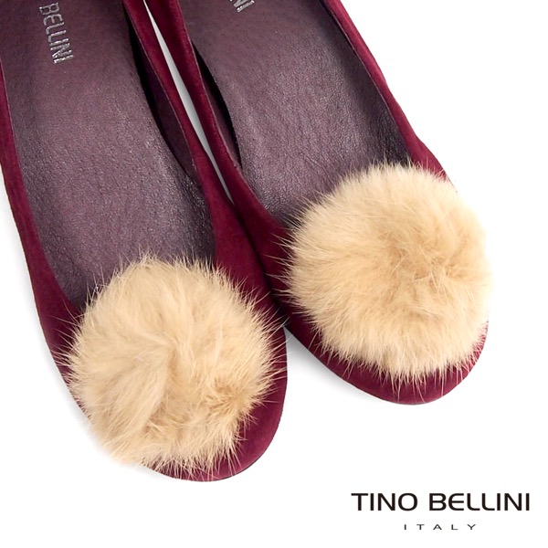 Tino Bellini 優雅氣質兔毛球內增高娃娃鞋_酒紅