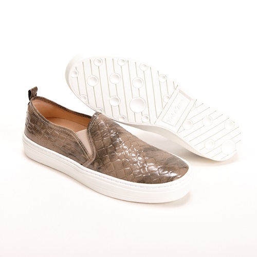 【WALKING ZONE】防水系列 皮革紋造型休閒 女鞋-棕(另有黑)