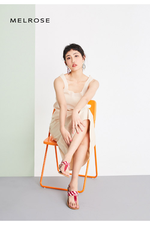 涼鞋 MELROSE 三色麻花造型T字羊皮楔型低跟涼鞋－粉