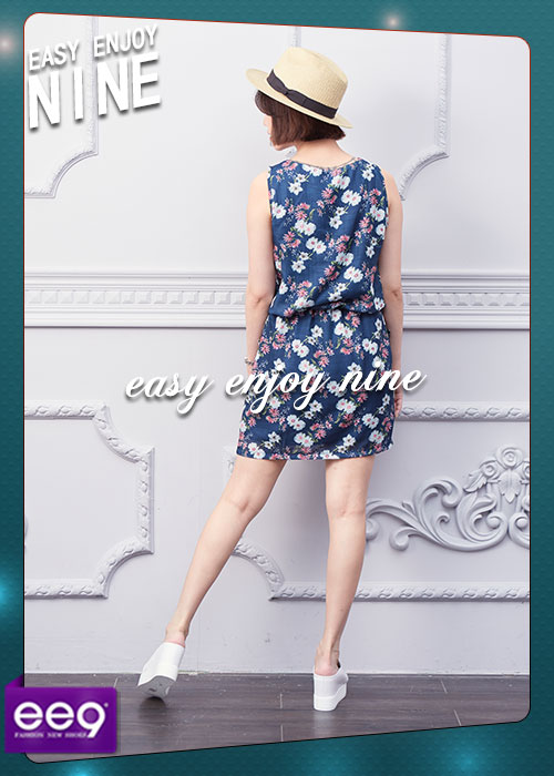 ee9 耀眼奪目鑲嵌水鑽內增高懶人拖鞋 白色