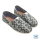 TOMS 格菱紋帆布懶人鞋-女款(灰) product thumbnail 1