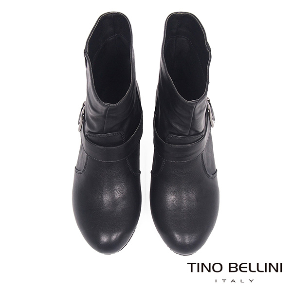 Tino Bellini 簡約經典釦帶內增高短靴_黑