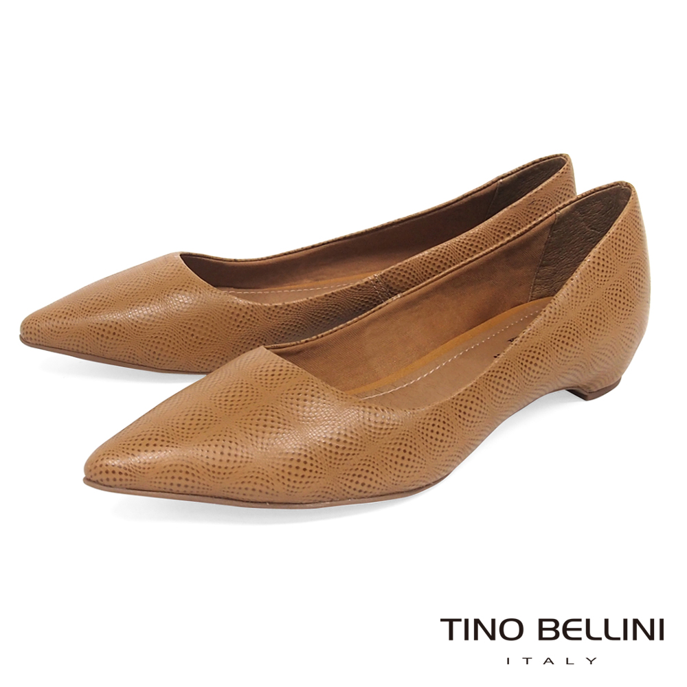 Tino Bellini 巴西進口細緻皮紋舒足低跟鞋_ 棕