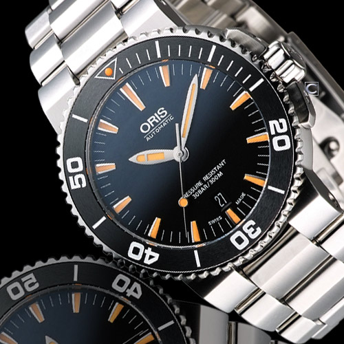 Oris Aquis 300米潛水機械錶-黑x橘時標/43mm
