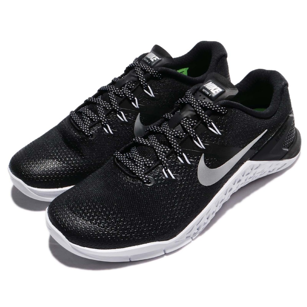 wmns nike metcon 4