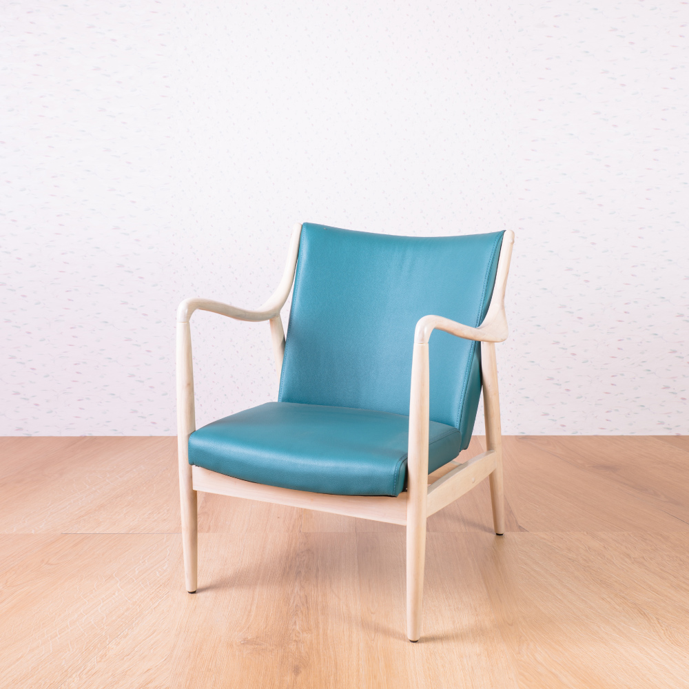 北歐風-歐克湖水綠洗白全實木休閒椅-78x70x81cm