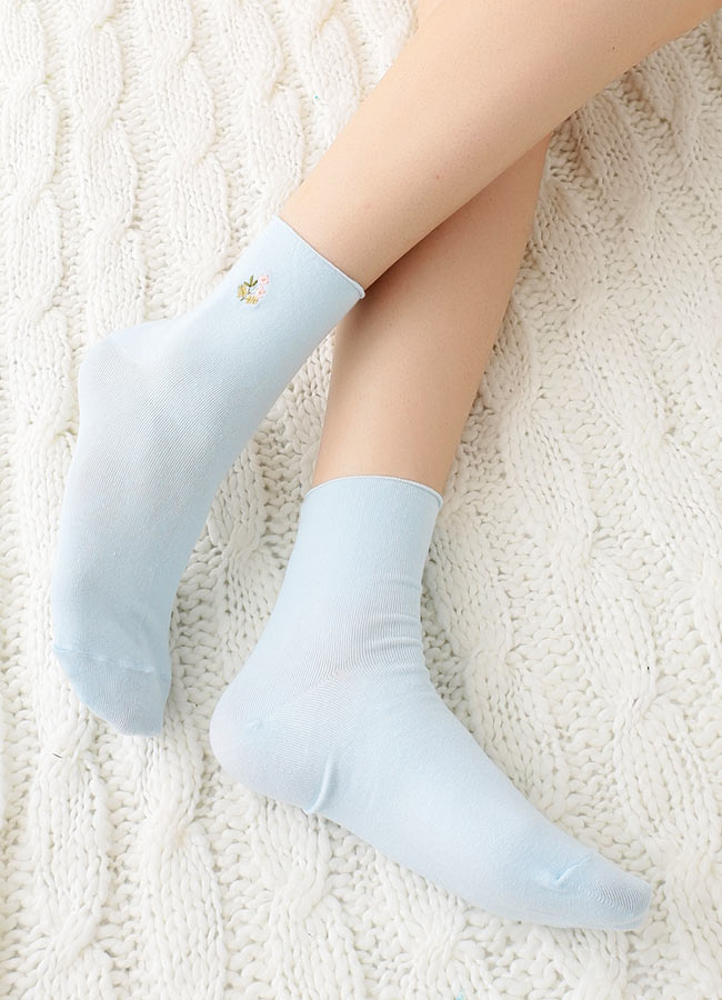 蒂巴蕾Fashionsocks 1/2女襪-刺繡小花