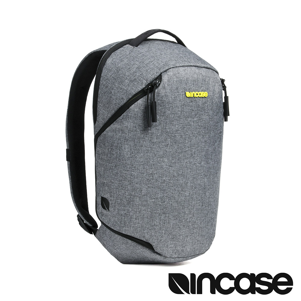INCASE Reform 系列 13 吋相機後背包