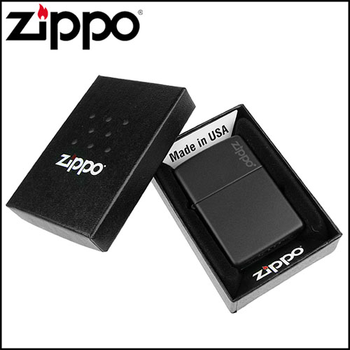 【ZIPPO】美系~LOGO字樣打火機~Black Matte黑色烤漆-寬版