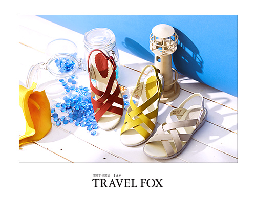 Travel Fox(女) - 義式風情 雙交帶牛皮旅狐休閒涼鞋 - 紅