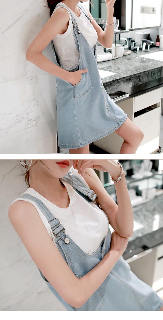正韓 金屬扣圓弧吊帶牛仔短裙 (淺藍色)-W BABIES