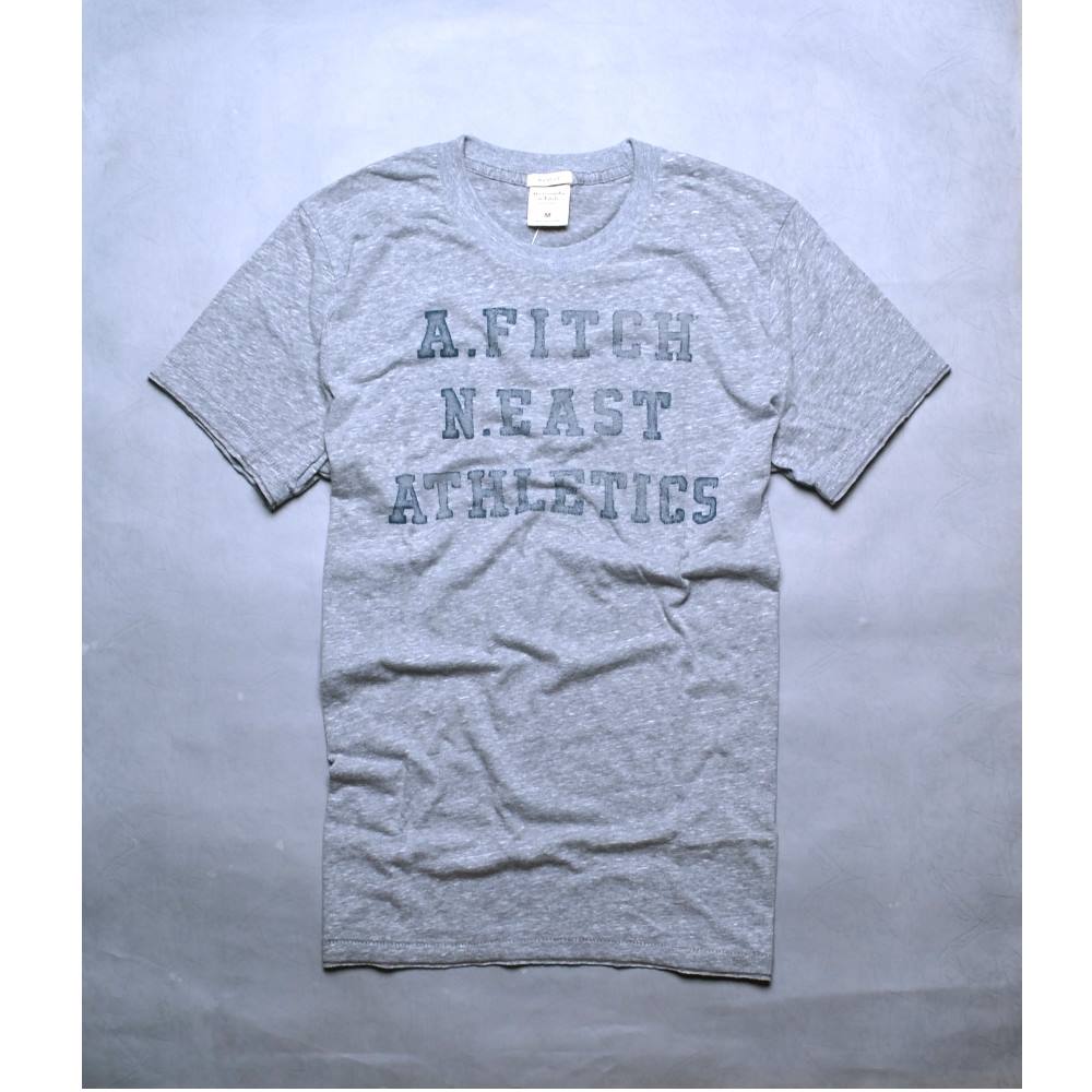 A&F Abercrombie &Fitch 休閒英文印刷棉T-灰