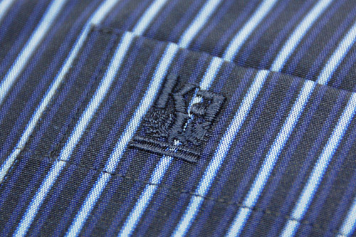 金‧安德森 深淺藍色條紋相間內裡刷毛長袖襯衫