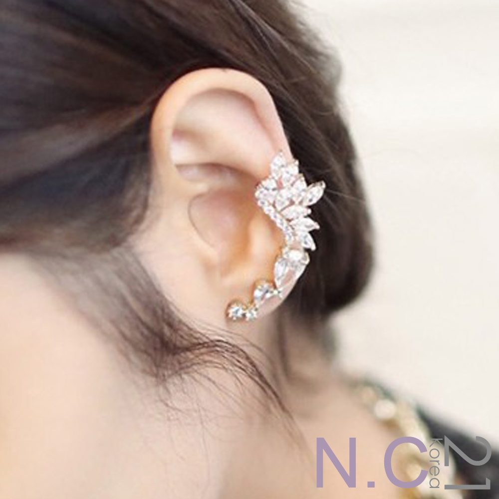 N.C21-華麗鑲鑽時尚感耳勾式耳環 (金色)
