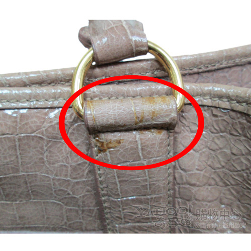 MIU MIU 經典皮革優雅手提包(深膚)