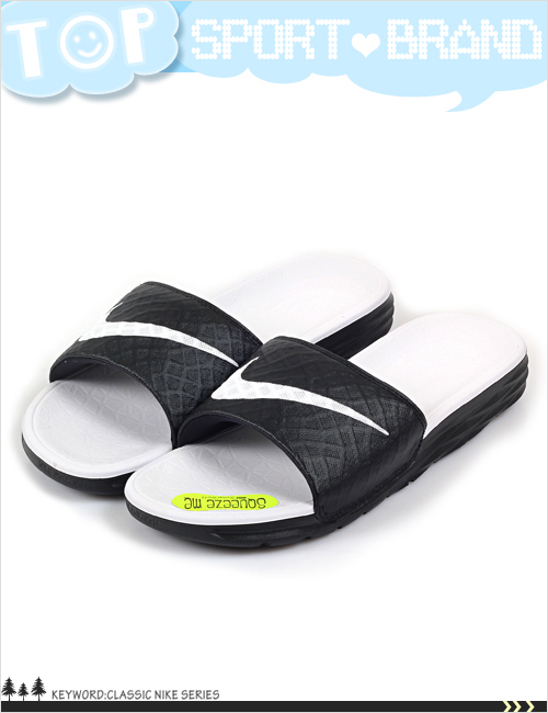 (女)NIKE BENASSI SOLARSOFT 拖鞋