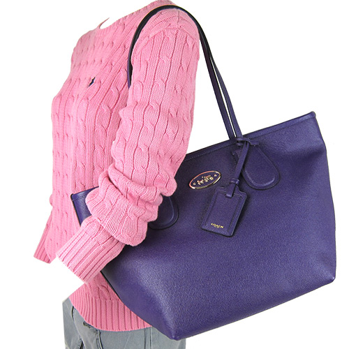 COACH馬車防刮皮革肩背托特包(紫)