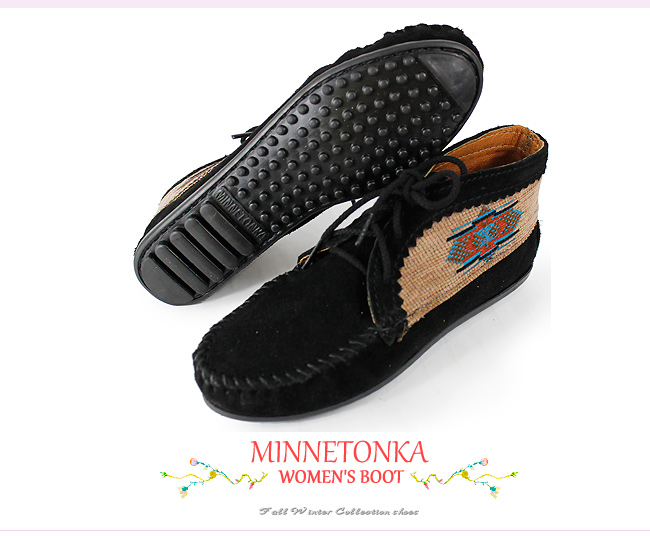 MINNETONKA 黑色麂皮刺繡莫卡辛 女短靴 (展示品)