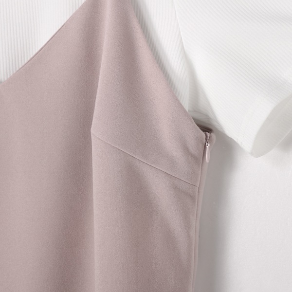 坑條白內搭純色V領珍珠點綴細肩帶背心兩件式洋裝．2色-OB大尺碼