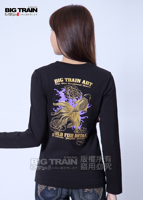 BIG TRAIN 牡丹金魚波柄印花T-女-黑色