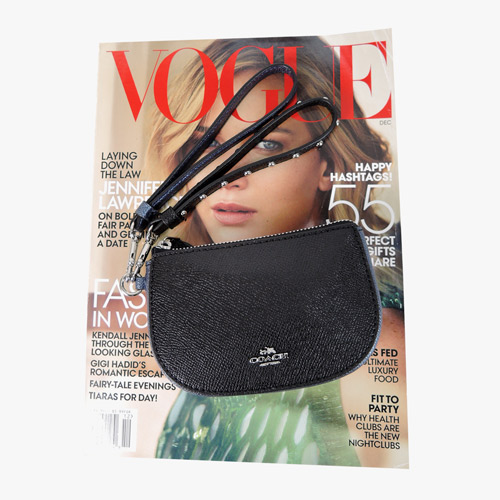 COACH 防刮半月型手拿包(禮盒組/提帶可換)(黑)