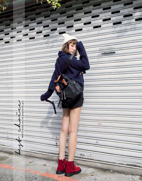 Ann’S搖滾Rocker-層次綁帶分量感厚底短靴-酒紅