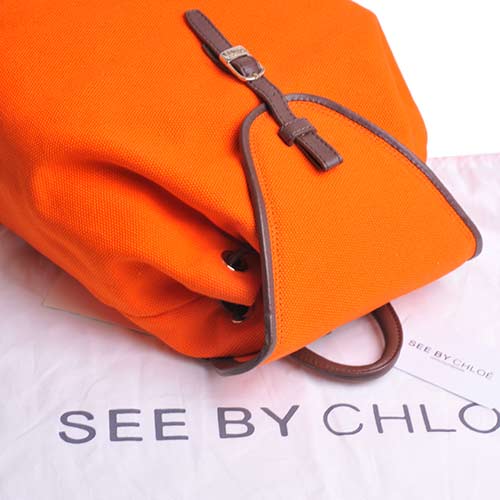 SEE BY CHLOE LILIAS 品牌皮標LOGO帆布後背包(橘色)