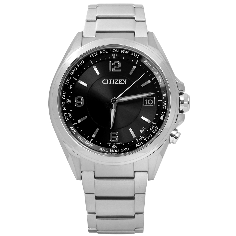 CITIZEN 時尚簡約電波光動能鈦金屬手錶(CB1070-56F)-黑色/42mm