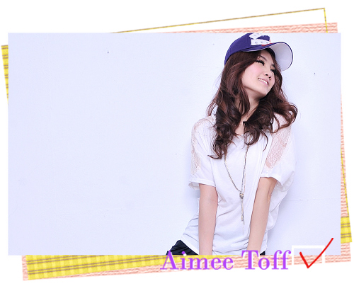 Aimee Toff 心機花簍寬領美肩造型上衣(白)