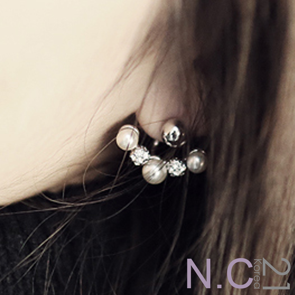 N.C21-圓珠質感鑲鑽弧形垂墜耳飾 (共二色)